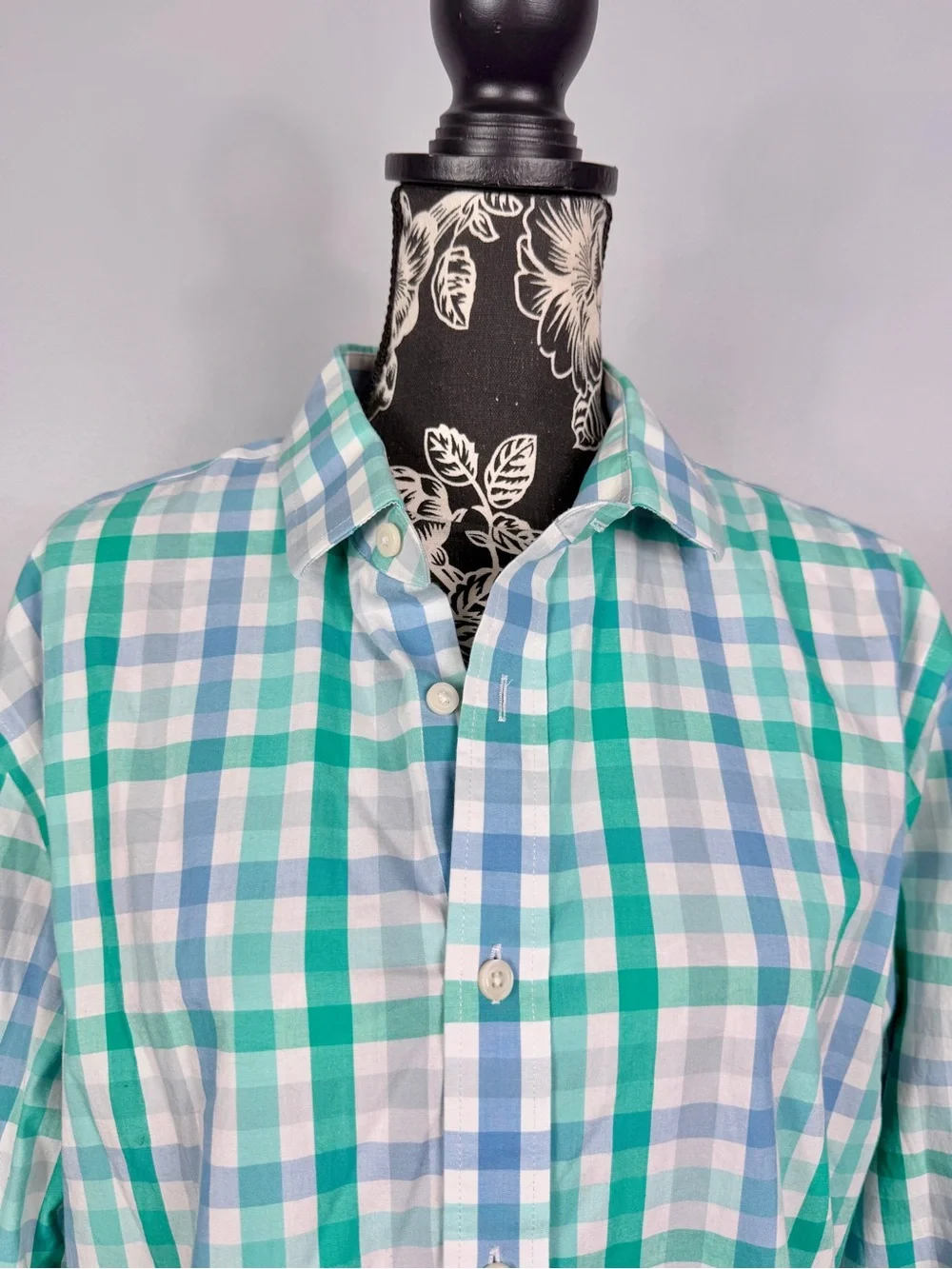 J. Crew men's blue plaid slim fit flex wrinkle free button down shirt size large